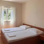 Appartement Beautiful In With House Sea View *