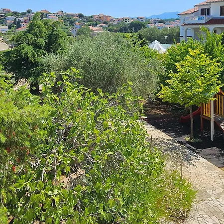 Appartement Beautiful In With House Sea View