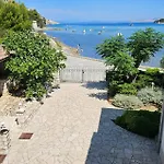 Apartmán Beautiful In With House Sea View